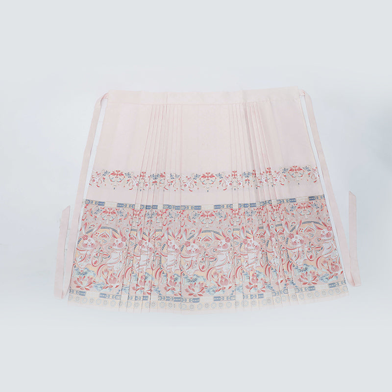 Horse Face Skirt 乐伎兔