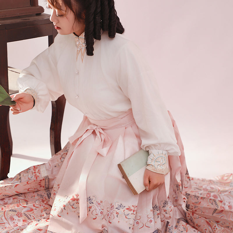 Horse Face Skirt-乐伎兔
