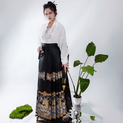 Horse Face Skirt-瑞龙见喜