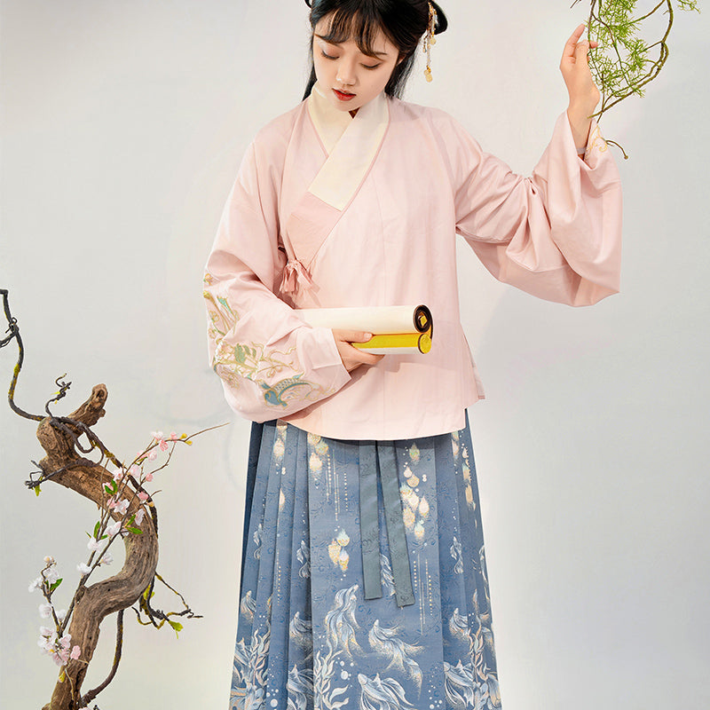 Horse Face Skirt-蝴蝶鲤