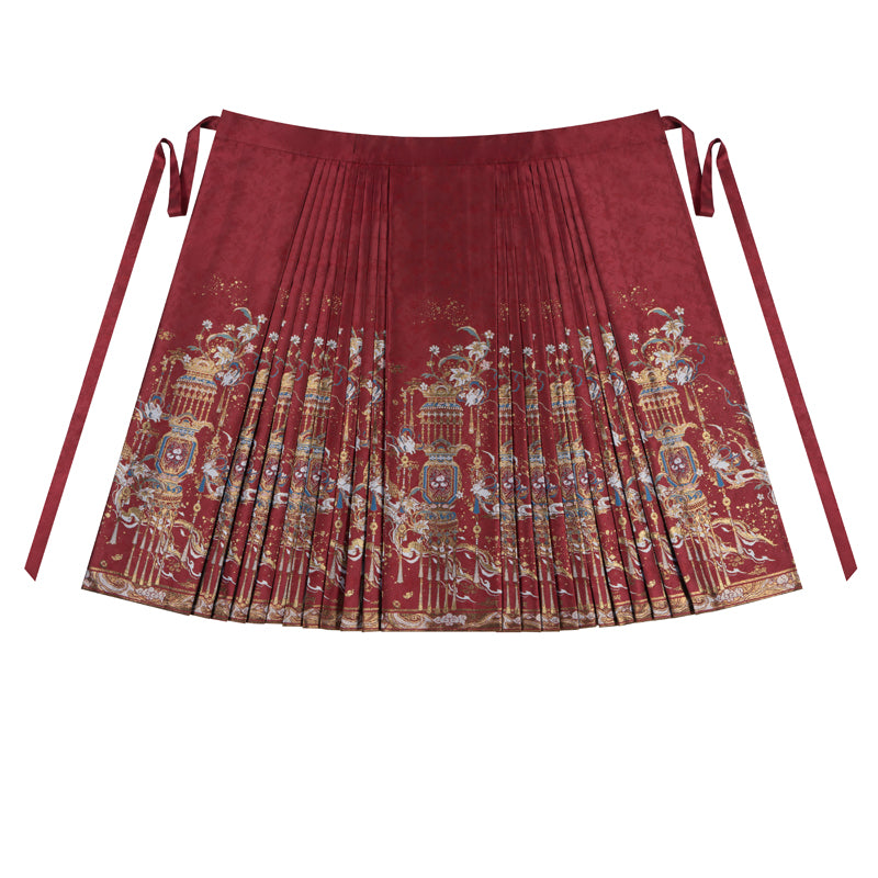 Horse Face Skirt 宫灯