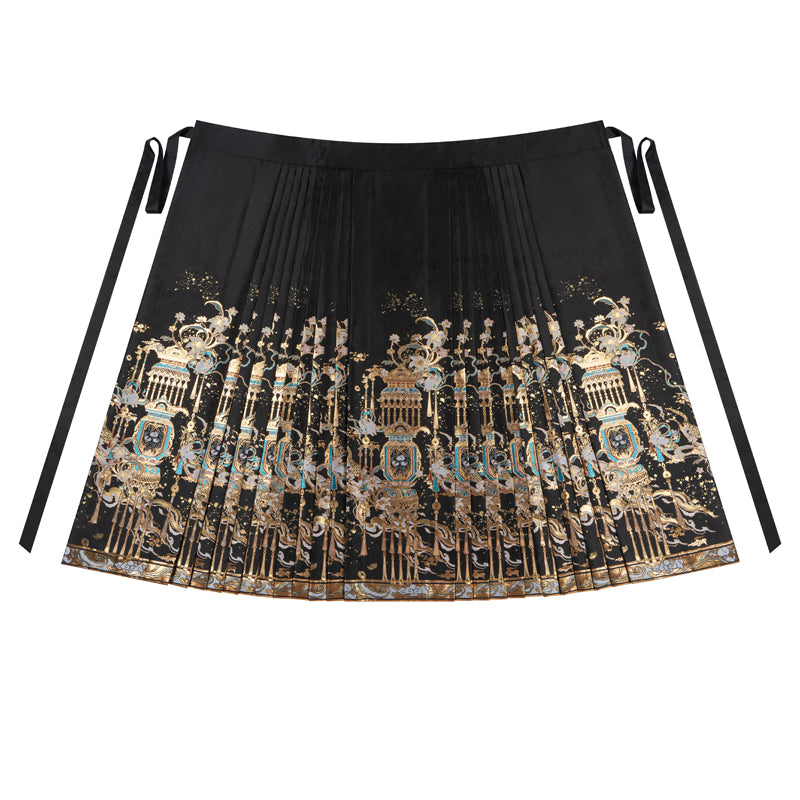 Horse Face Skirt 宫灯